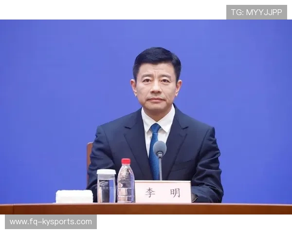 全场聚焦：李明砍下28分，主宰比赛局势！，李明集锦